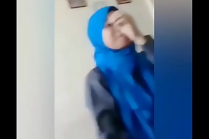 Bokep Indonesia Jilbab Blowjob Malu-Malu - http://bit.ly/bokephijab2021