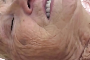 Hideous 90 years superannuated granny deep fucked