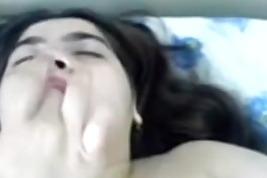 Arab bombshell self stroking