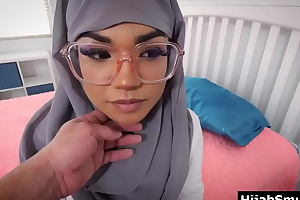 Cute muslim teen fucked by her classmate