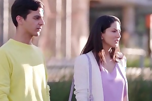 Karenjit Kaur S01E09 Unclog Leone's Life Story