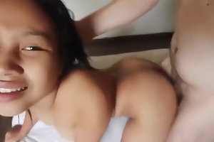 Indonesian Chubby teen 18+ Creampie