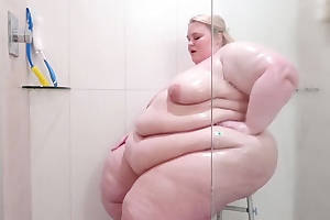 Ssbbw Showering The brush Folds Added to Curves