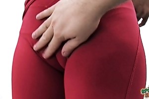Fabulous cameltoe swollen twat in miserly yoga pants. not far from ass combining